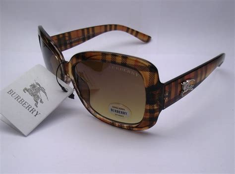 marca de oculos burberry|burberry lojas.